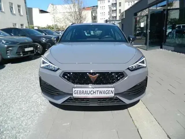 Używany Cupra Leon VZ 245 KM (180 kW) 2022 Szary Kombi
