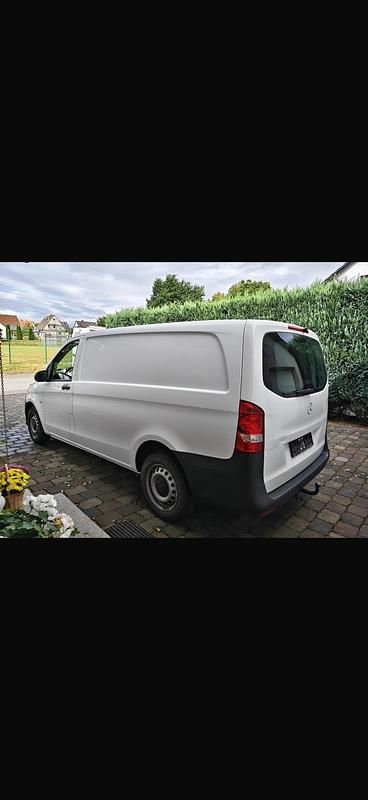 Gebraucht Mercedes Vito 114 PS (83 kW) 2018 Weiß Van