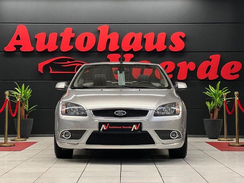 Gebraucht Ford Focus Cabriolet Titanium 145 PS (106 kW) 2008 Schwarz Cabrio