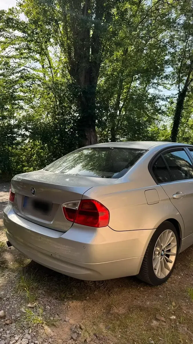 Gebraucht BMW 320 Shadowline 163 PS (119 kW) 2006 Silber Limousine