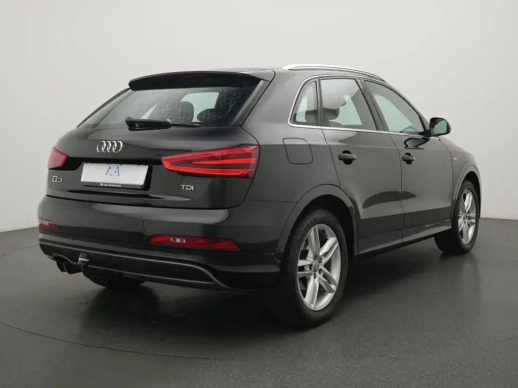 Gebraucht Audi Q3 S-Line 140 PS (102 kW) 2014 Schwarz SUV