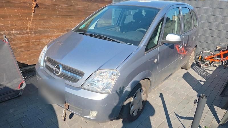 Gebraucht Opel Meriva 90 PS (66 kW) 2005 Silber Van / Kleinbus