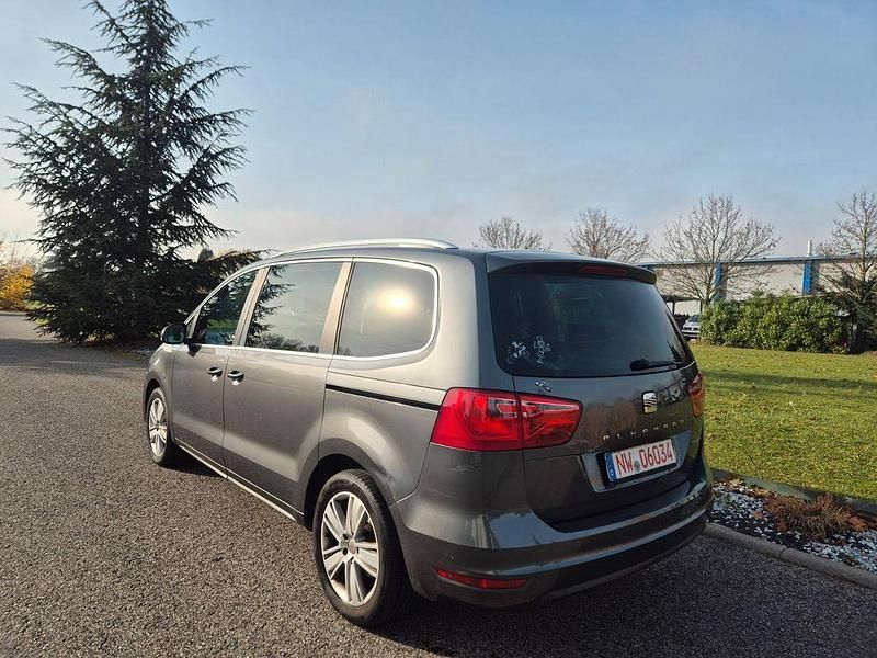 Gebraucht Seat Alhambra Style 140 PS (102 kW) 2014 Grau Van / Kleinbus