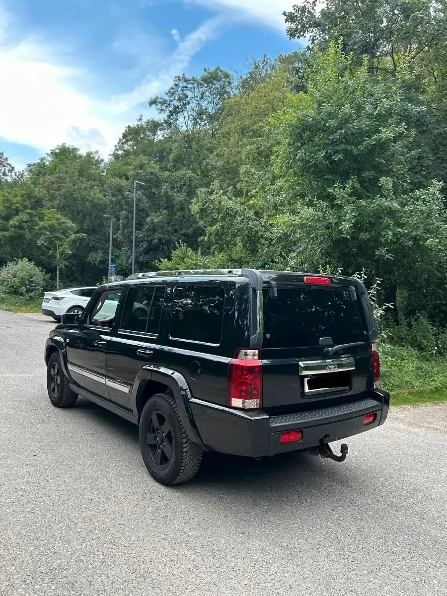 Gebraucht Jeep Commander Limited 220 PS (161 kW) 2007 Schwarz SUV