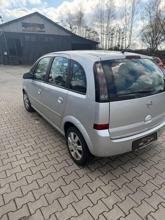 Gebraucht Opel Meriva Cosmo 105 PS (77 kW) 2006 Silber Van / Kleinbus