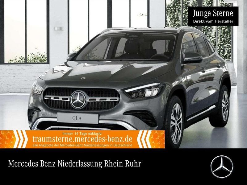 Grau Gebraucht 2025 Mercedes GLA200 Advanced SUV | 37.990 € (Superpreis) - Bild 1/3