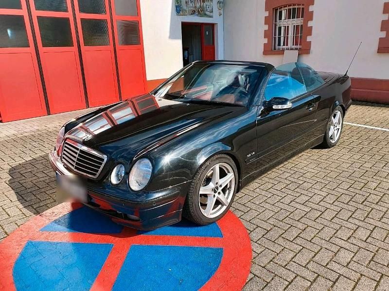 Gebraucht Mercedes CLK320 225 PS (165 kW) 2001 Schwarz Cabrio