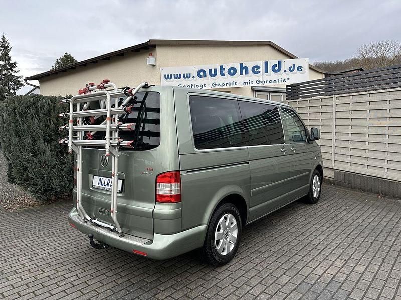 Gebraucht VW Multivan Comfortline 174 PS (127 kW) 2006 Grün Van