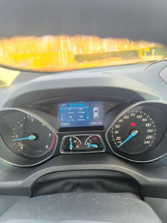 Gebraucht Ford C-MAX Titanium 163 PS (119 kW) 2014 Schwarz Van / Kleinbus