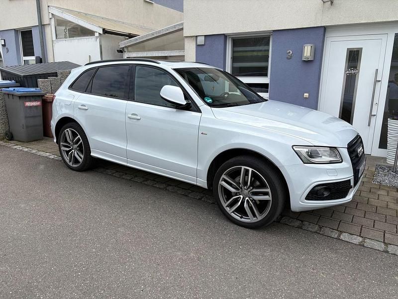 Second-hand Audi Q5 S-Line 190 CP (139 kW) 2017 Alb SUV