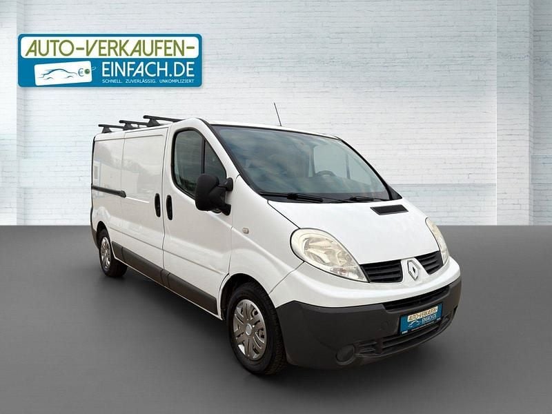 Weiß Gebraucht 2010 Renault Trafic Van / Kleinbus | 4.999 € (Fairer Preis) - Bild 1/2