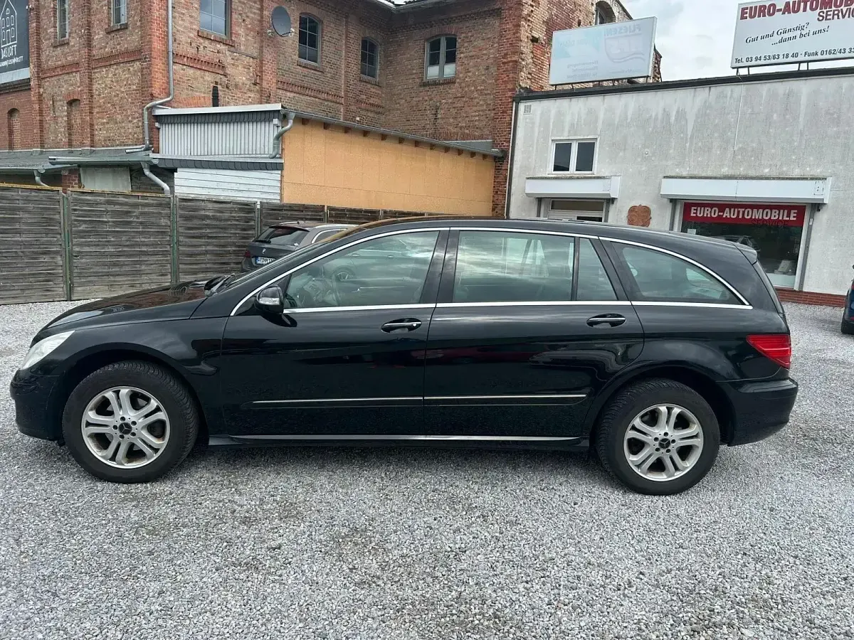 Gebraucht Mercedes R350 272 PS (200 kW) 2007 Schwarz Van / Kleinbus