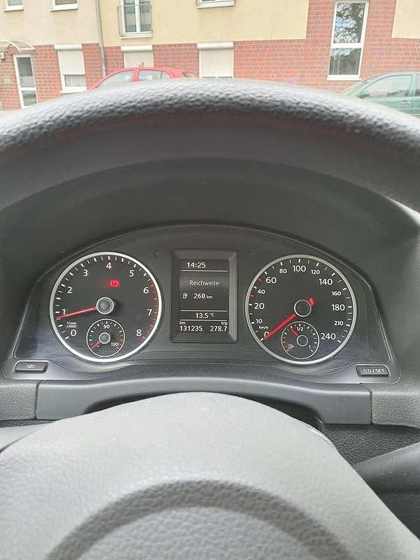 Schwarz Gebraucht 2012 VW Tiguan Trendline SUV | 9.500 € (Fairer Preis) - Bild 1/4