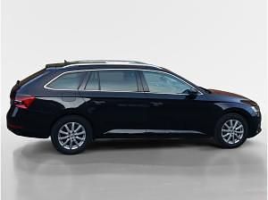 Gebraucht Skoda Superb Business Line 150 PS (110 kW) 2020 Schwarz (cerna magic/black magic) Kombi