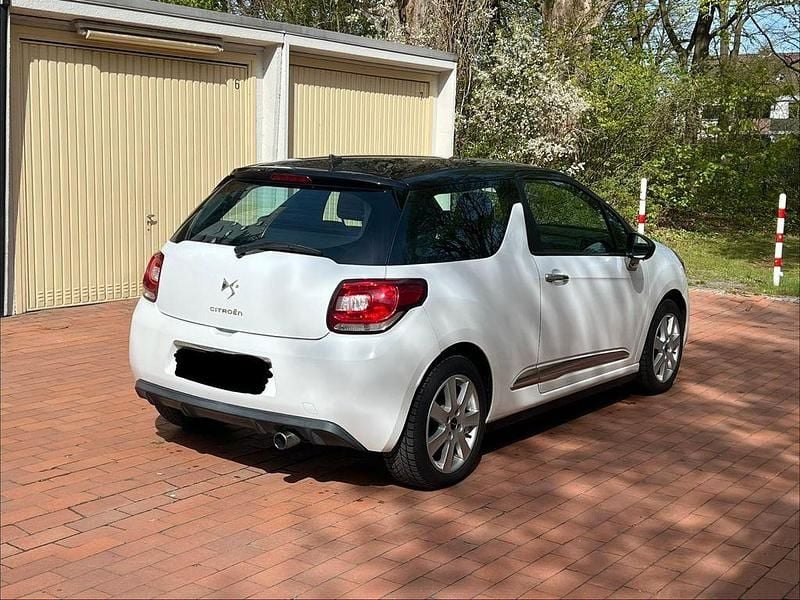 Gebraucht Citroën DS3 95 PS (69 kW) 2012 Weiß Limousine