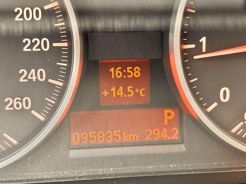 Schwarz Gebraucht 2012 BMW X1 M Sport SUV | 13.450 € (Fairer Preis) - Bild 1/4