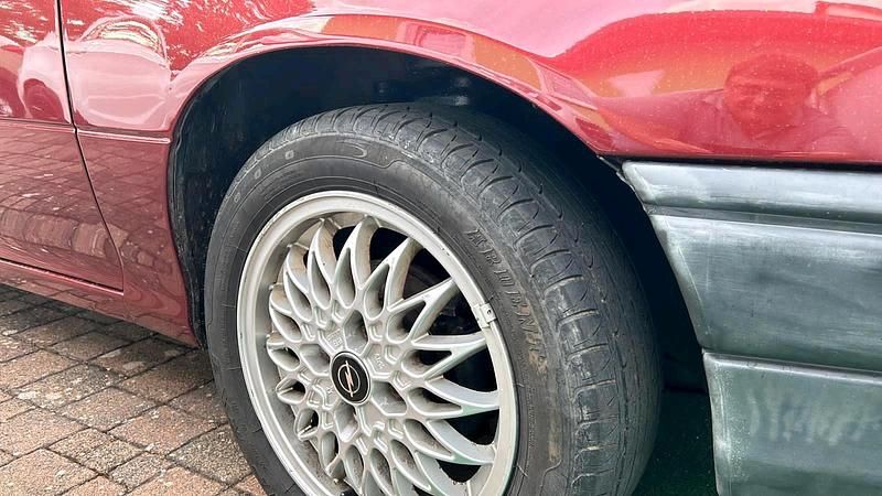 Gebraucht Opel Astra 75 PS (55 kW) 1995 Rot Kleinwagen