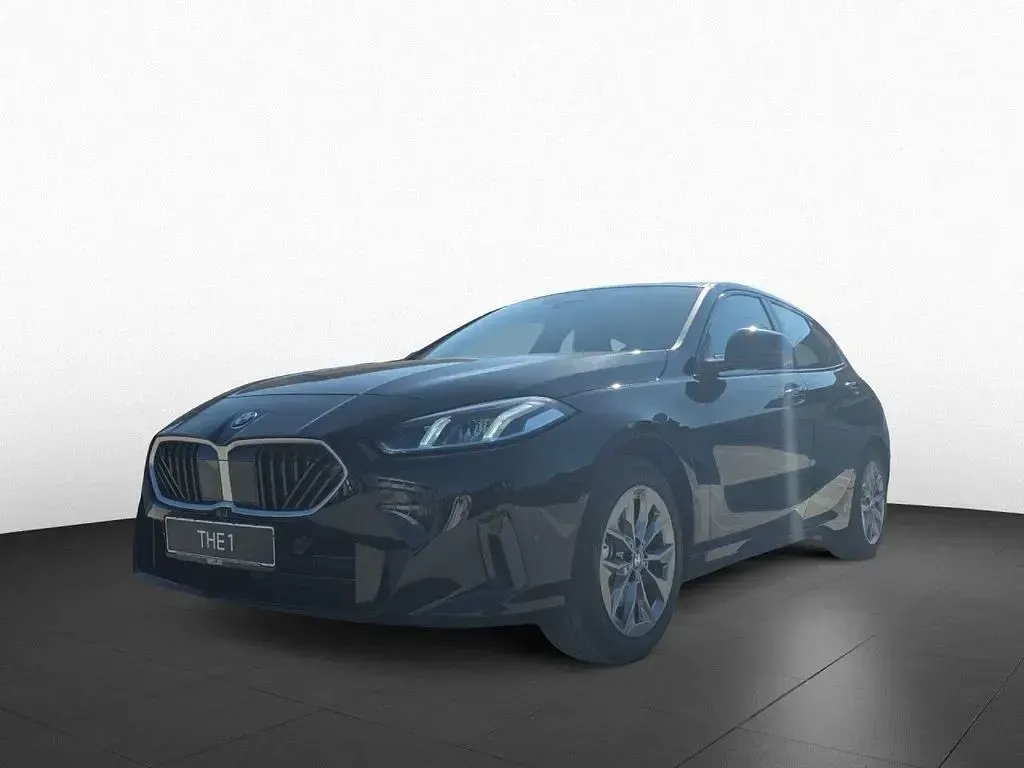 Neu BMW 120 Performance 170 PS (125 kW) 2026 Schwarz (schwarz) Kleinwagen