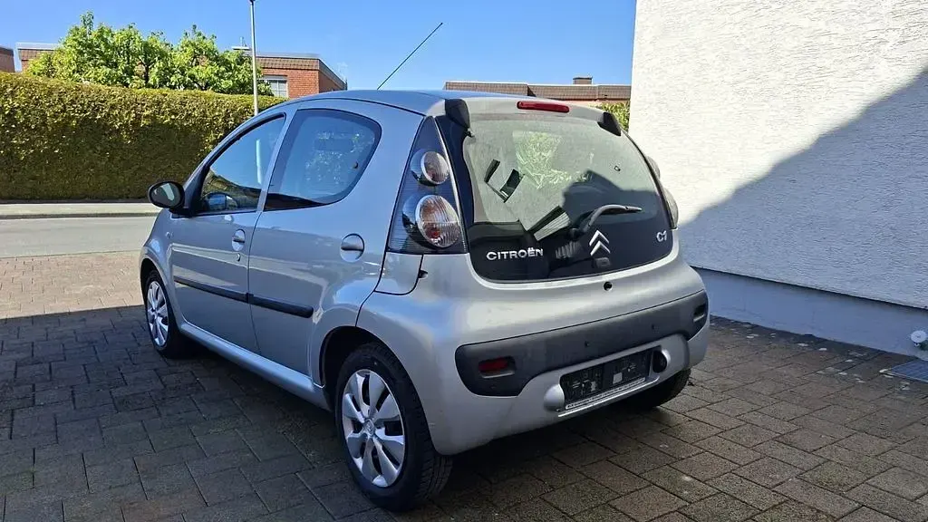 Usata Citroën C1 SELECTION 68 CV (50 kW) 2011 Argento Utilitaria