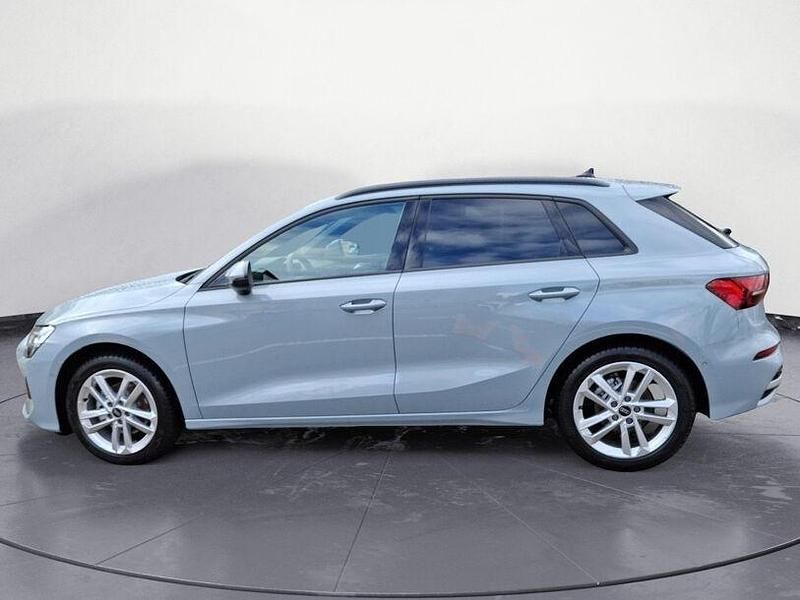 Gebraucht Audi A3 Ambiente 116 PS (85 kW) 2025 Grau