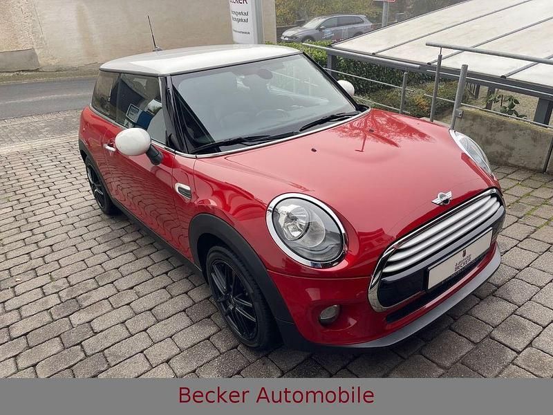 Gebraucht Mini Cooper Chili 136 PS (100 kW) 2014 Rot Kleinwagen