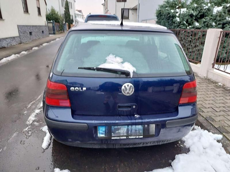 Gebraucht VW Golf IV Edition 75 PS (55 kW) 2001 Blau Limousine