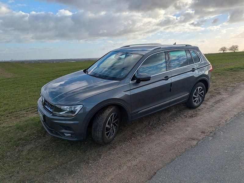 Gebraucht VW Tiguan Join 150 PS (110 kW) 2019 Grau SUV
