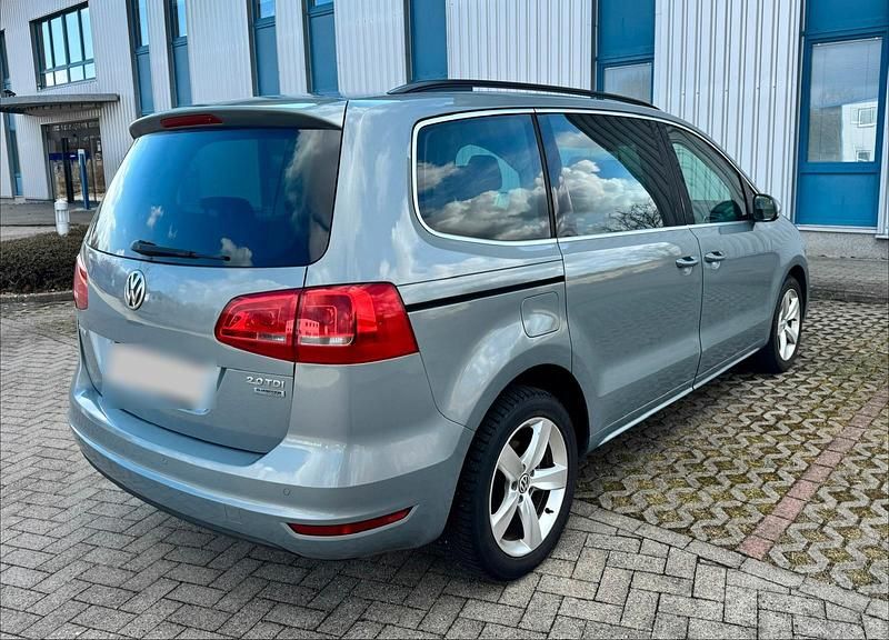 Gebraucht VW Sharan 170 PS (125 kW) 2012 Blau Van / Kleinbus