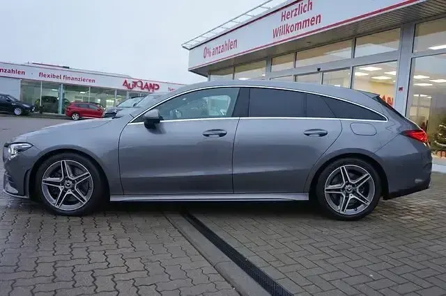 Gebraucht Mercedes CLA250 AMG line 224 PS (164 kW) 2021 Grau Coupé