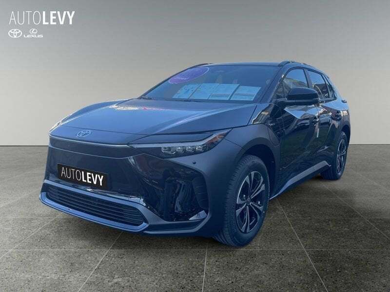 Onyxschwarz Gebraucht 2025 Toyota bZ4X SUV | 36.030 € - Bild 1/4