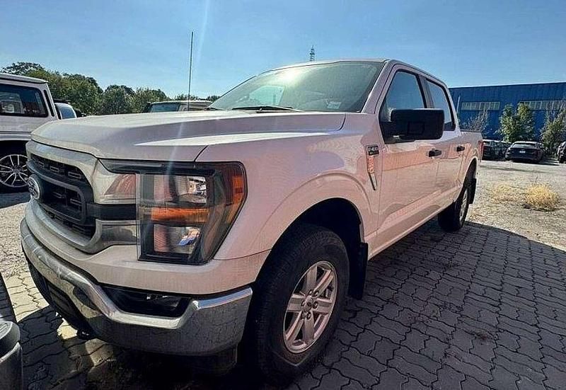 Weiß Neu 2025 Ford F-150 XLT Abholung | 61.000 € - Bild 1/2