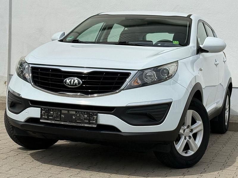 Weiß Gebraucht 2014 Kia Sportage DREAM-TEAM Edition SUV | 8.799 € (Guter Preis) - Bild 1/4