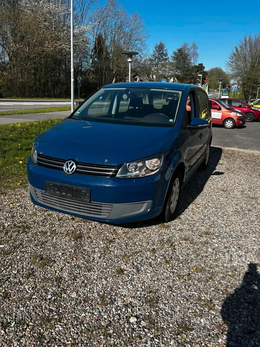 Gebraucht VW Touran 105 PS (77 kW) 2011 Blau Van / Kleinbus