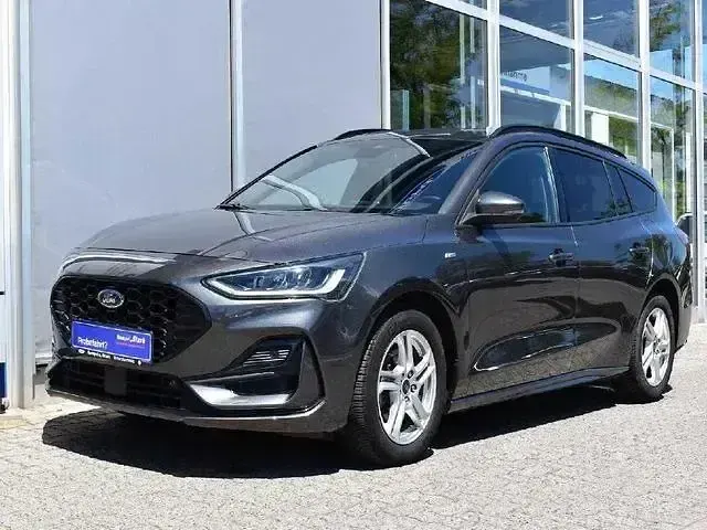 Gebraucht Ford Focus ST-Line 125 PS (91 kW) 2022 Racerot Kombi