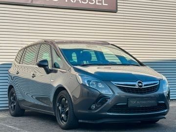 Grau Gebraucht 2016 Opel Zafira Tourer Van / Kleinbus | 7.990 € (Fairer Preis) - Bild 1/4