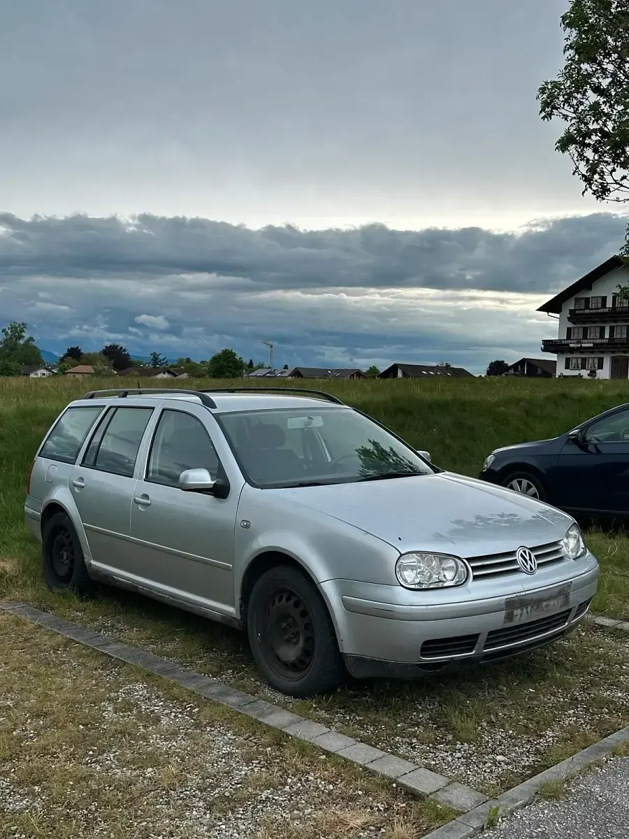 Gebraucht VW Golf IV 116 PS (85 kW) 2001 Silber Kombi