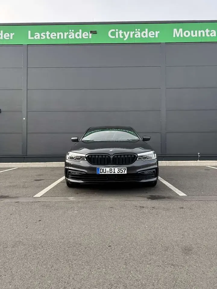 Gebraucht BMW 540 Sport Line 340 PS (250 kW) 2020 Limousine