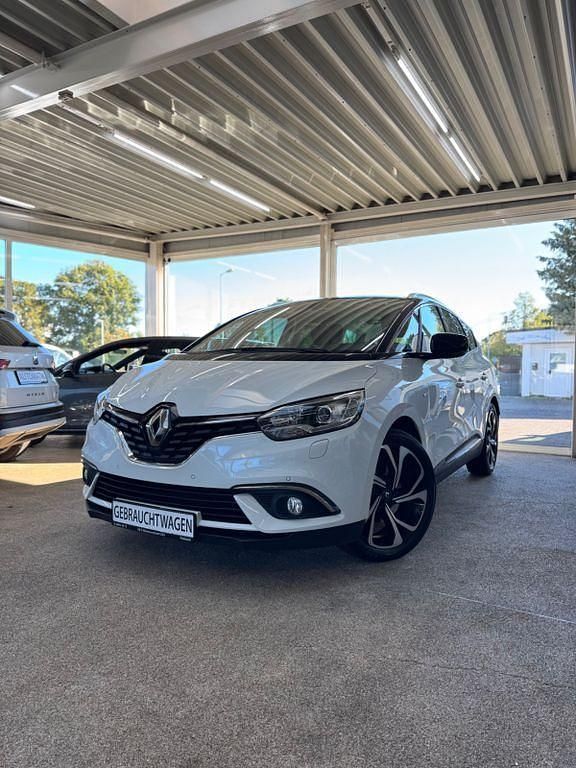 Weiß Gebraucht 2018 Renault Grand Scénic IV Van / Kleinbus | 14.490 € (Fairer Preis) - Bild 1/4