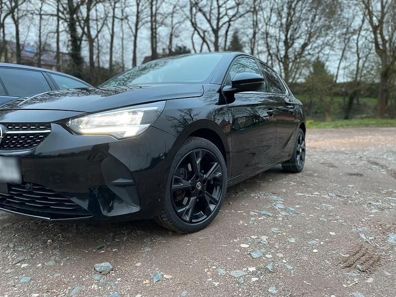 Gebraucht Opel Corsa Elegance 101 PS (74 kW) 2022 Schwarz Kleinwagen