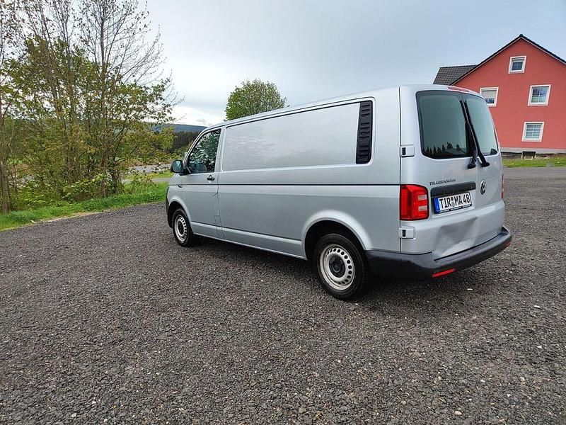 Silber Gebraucht 2018 VW T6 Van | 14.800 € (Superpreis) - Bild 1/4