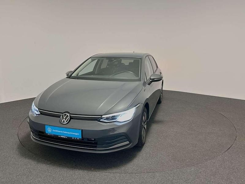 Gebraucht VW Golf VIII Move 110 PS (80 kW) 2024 Delfingrau Limousine
