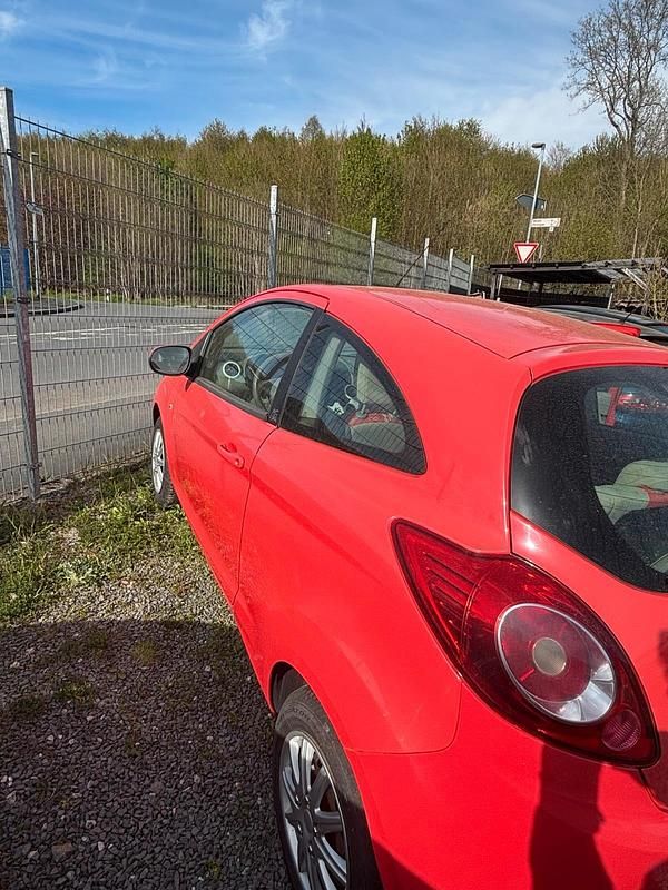 Gebraucht Ford Ka 69 PS (50 kW) 2009 Rot Kleinwagen