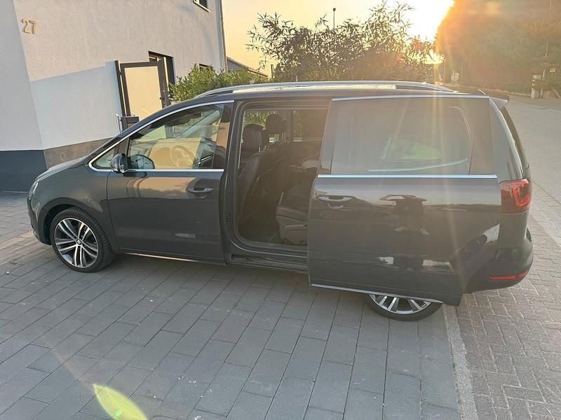 Gebraucht 2017 Seat Alhambra FR-Line Van / Kleinbus | 24.900 € (Guter Preis) - Bild 1/4