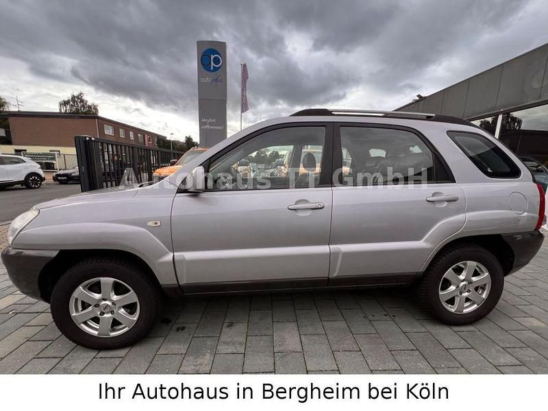 Gebraucht Kia Sportage LX 141 PS (103 kW) 2006 Silber SUV