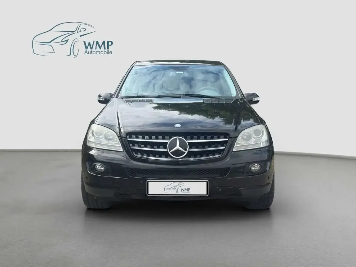 Gebraucht Mercedes ML320 224 PS (164 kW) 2007 Obsidianschwarz  metalliclack SUV