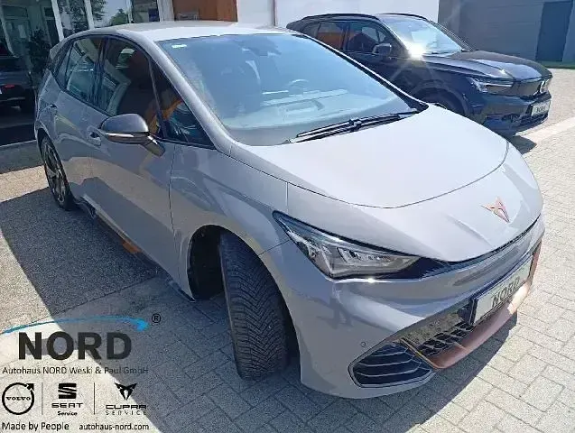 Gebraucht Cupra Born 169 kW (231 PS) 2023 Vaporgrau Kleinwagen