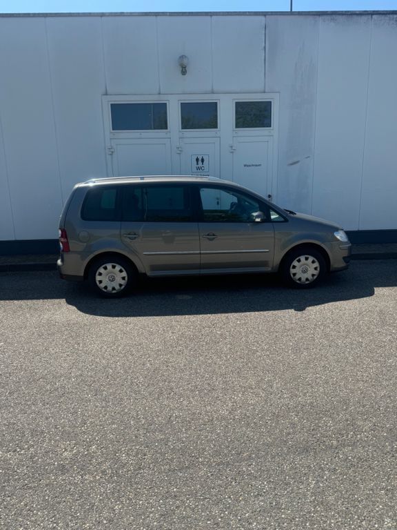 Gebraucht VW Touran Highline 105 PS (77 kW) 2007 Grau Van / Kleinbus