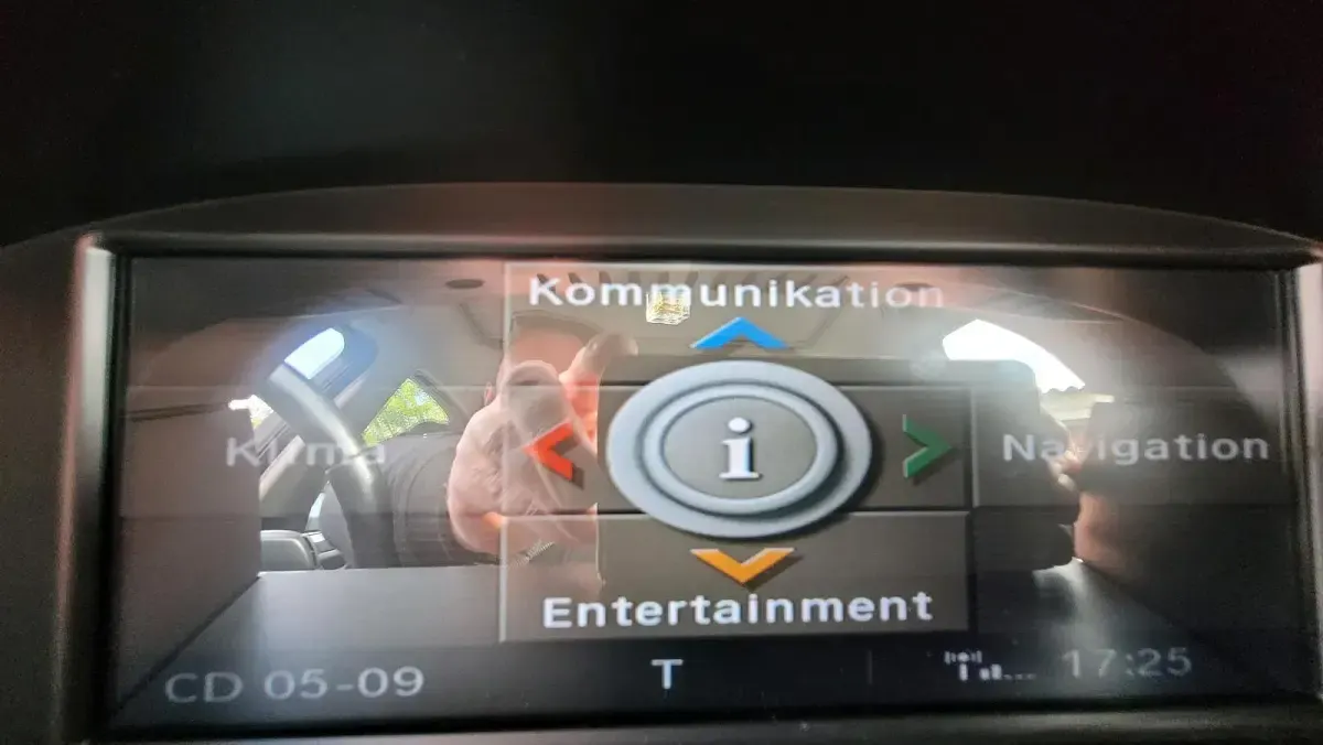 Gebraucht BMW 523 190 PS (139 kW) 2007 Schwarz Limousine