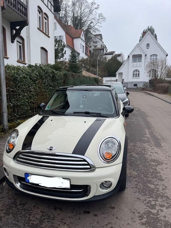 Gebraucht Mini Cooper 122 PS (89 kW) 2010 Weiß Kleinwagen