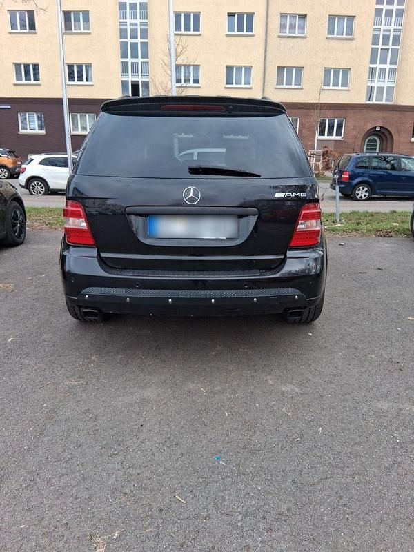 Gebraucht Mercedes ML280 250 PS (183 kW) 2007 Schwarz SUV